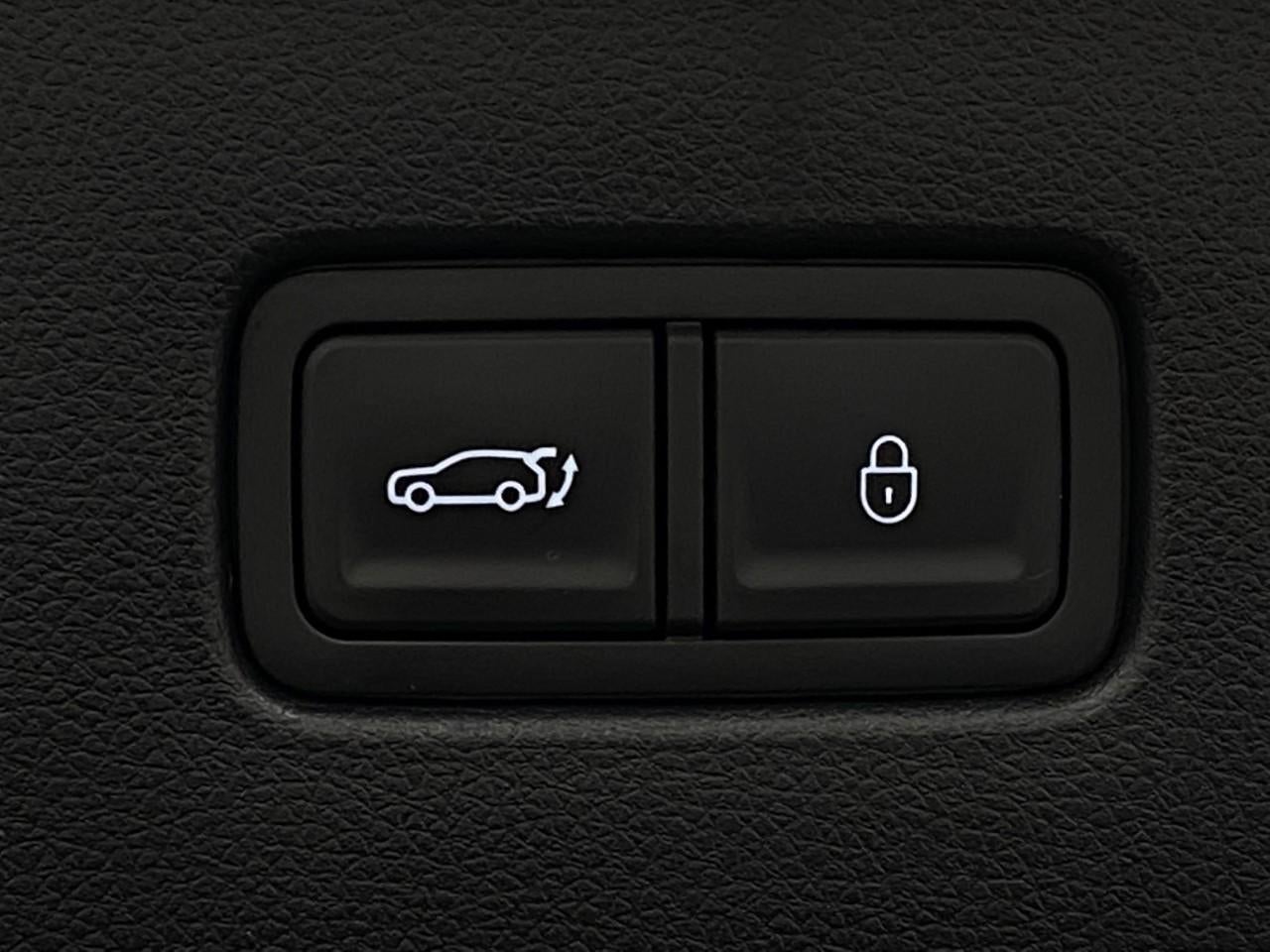 2026 Genesis Electrified GV70 19 AWD