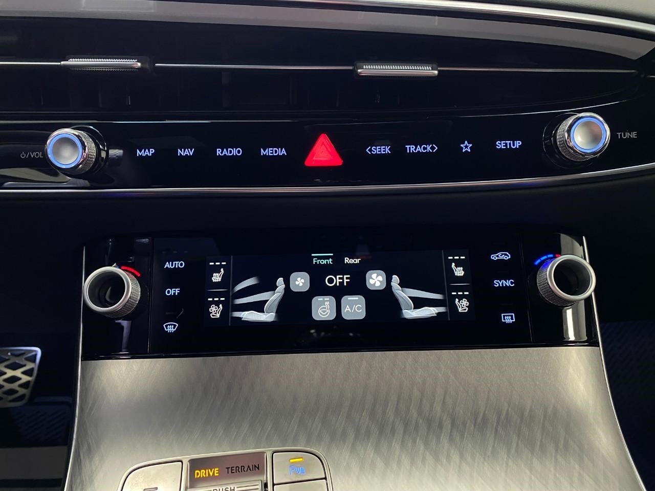 2026 Genesis GV70 2.5T Sport Prestige AWD