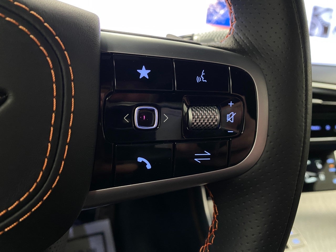 2026 Genesis GV70 2.5T Sport Prestige AWD