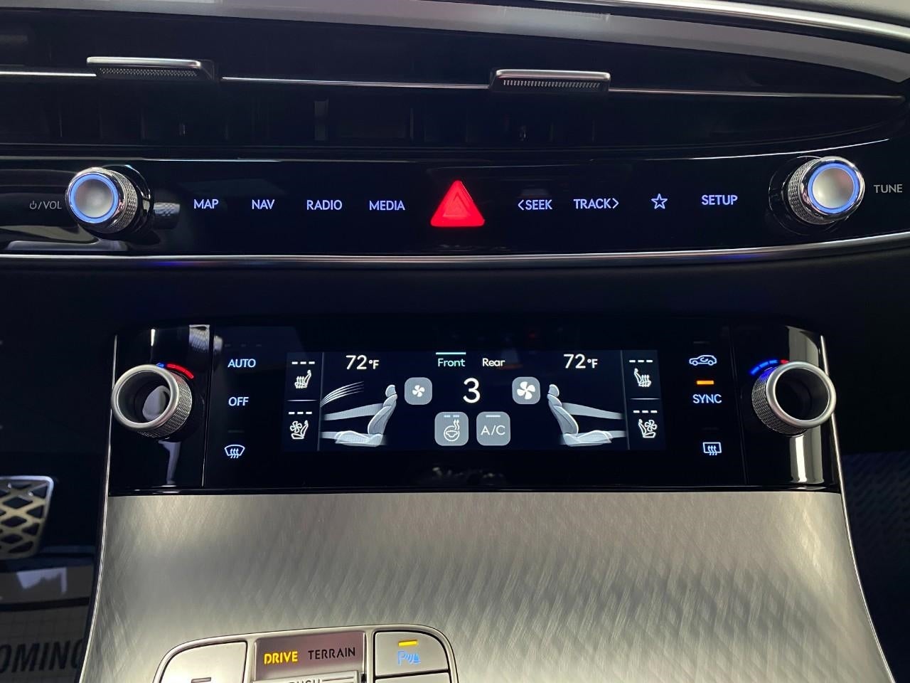 2026 Genesis GV70 2.5T Sport Prestige AWD