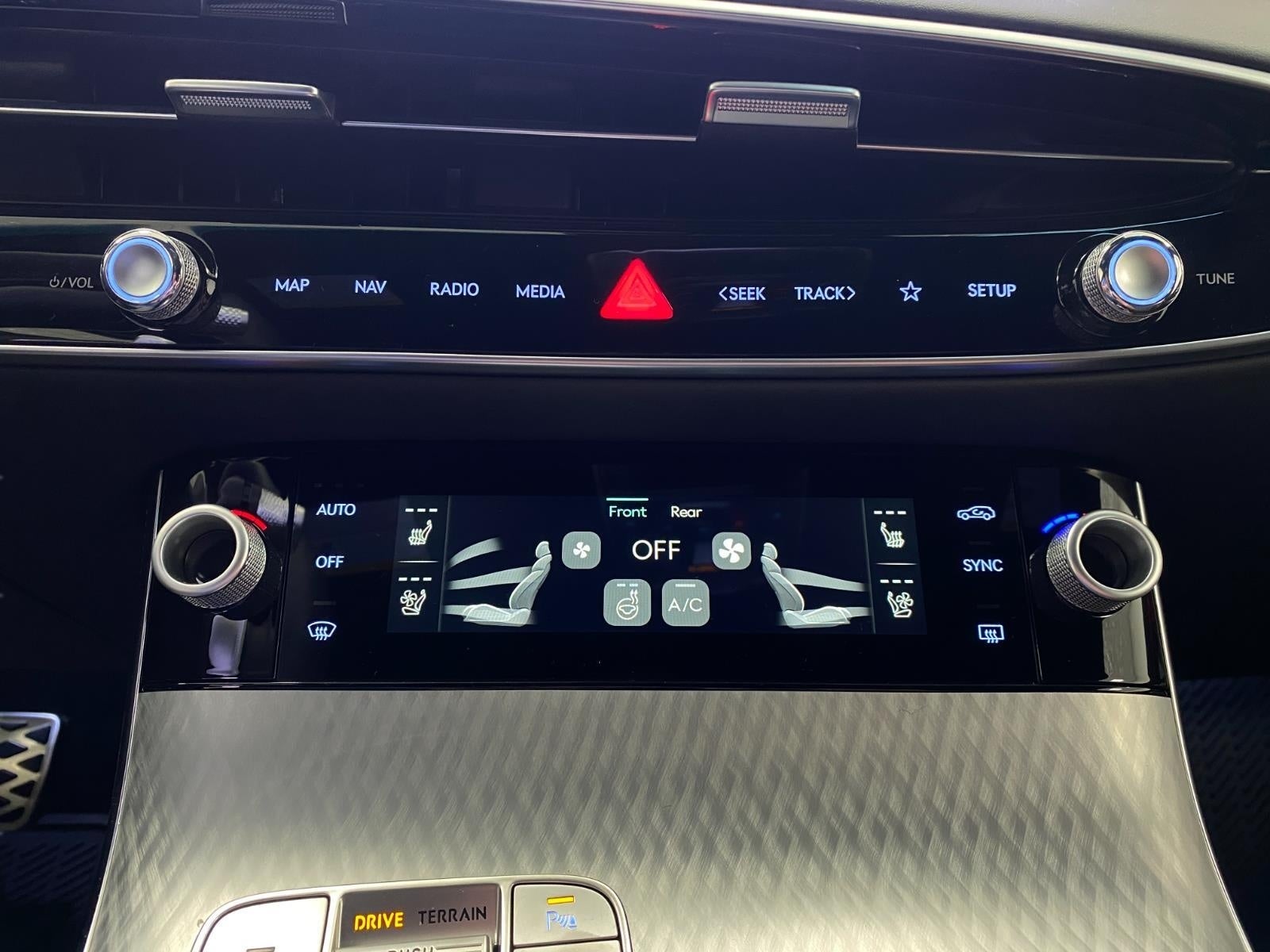 2026 Genesis GV70 2.5T SPORT PRESTIGE