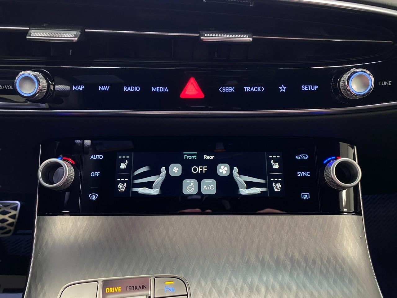 2026 Genesis GV70 2.5T Sport Prestige AWD