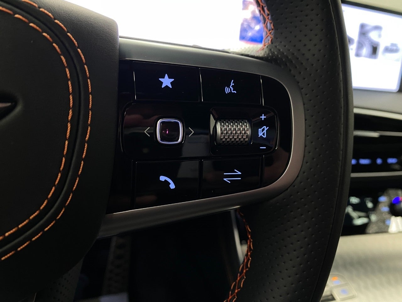 2026 Genesis GV70 2.5T Sport Prestige AWD