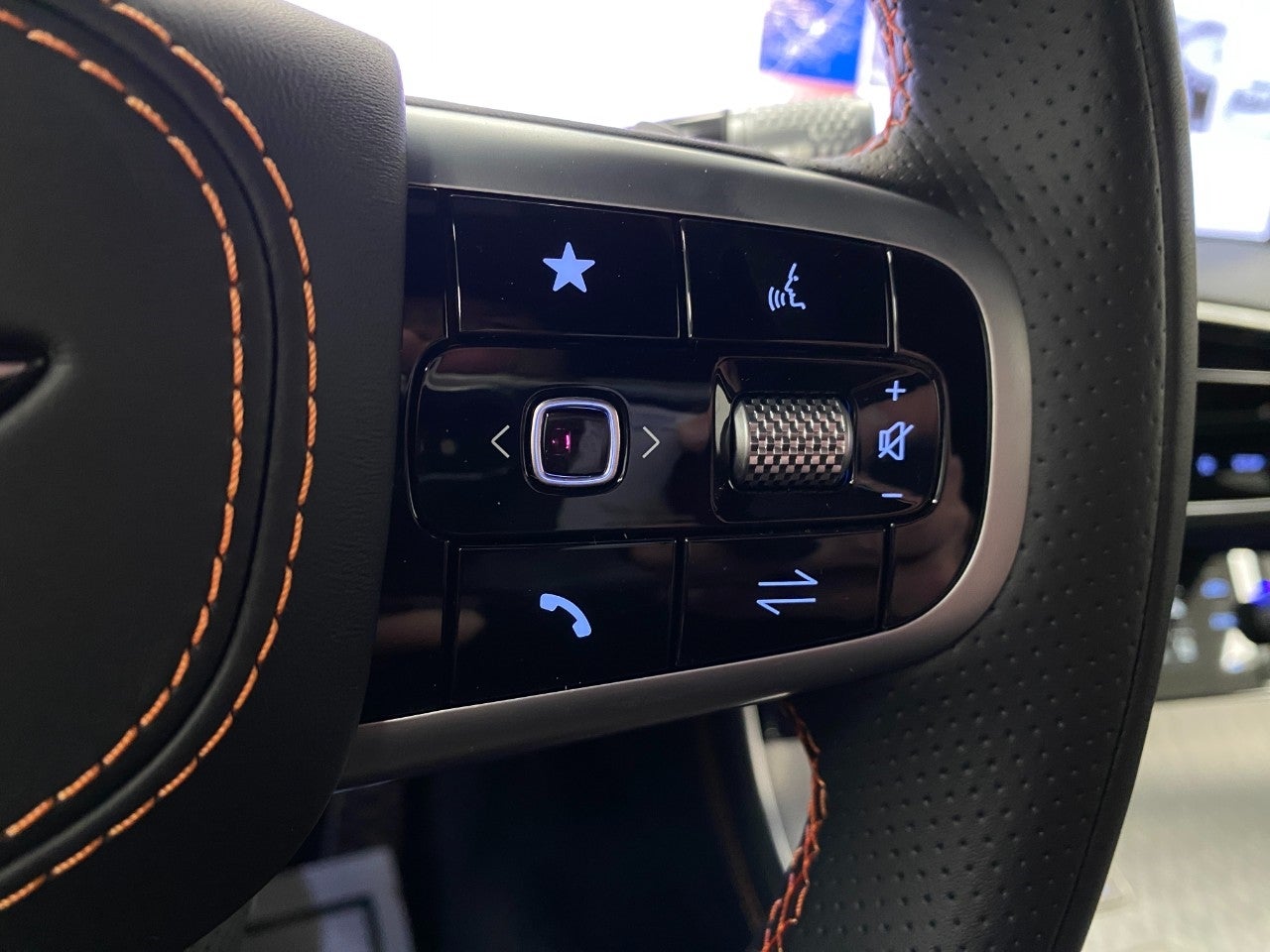 2026 Genesis GV70 2.5T Sport Prestige AWD