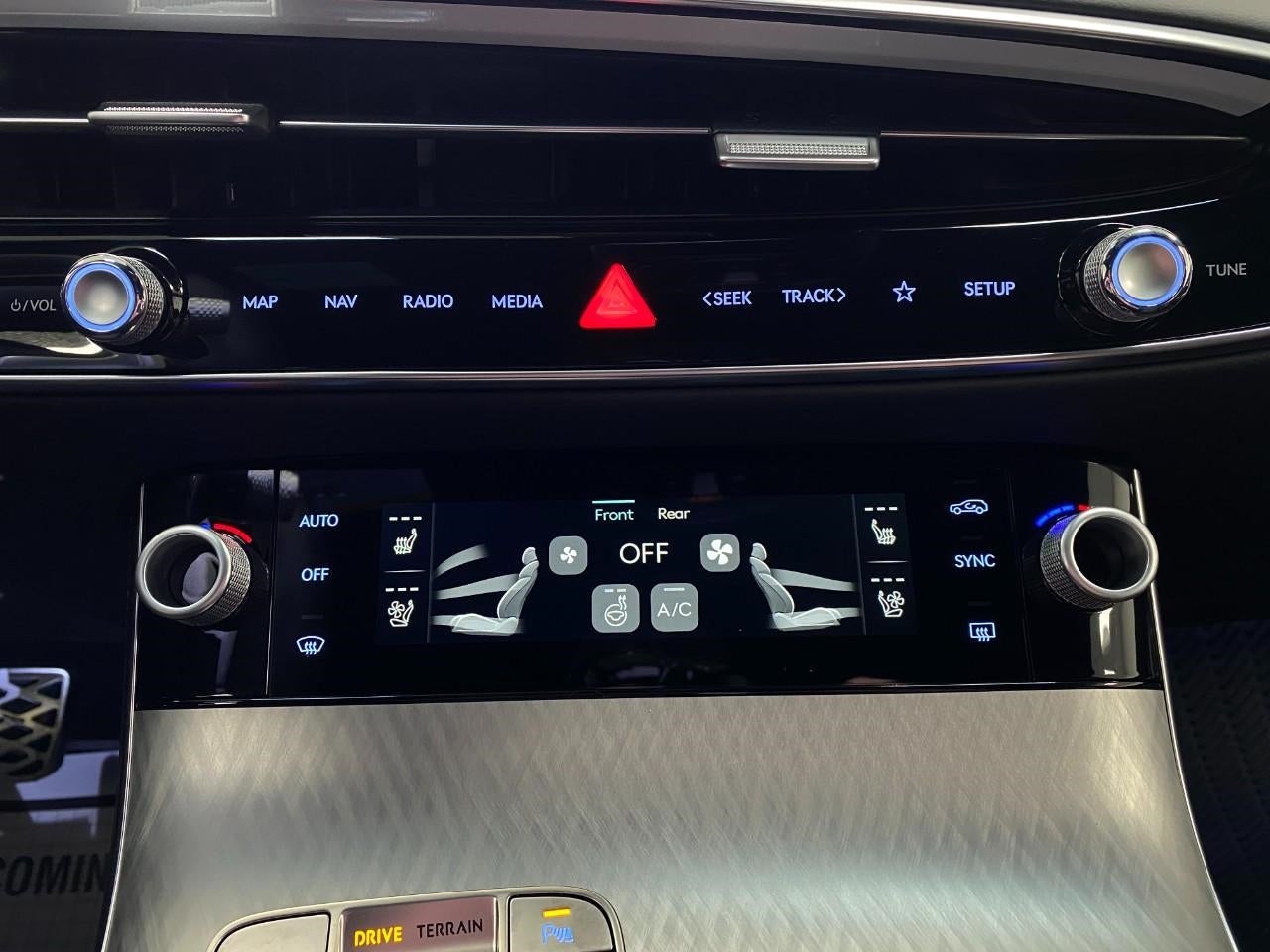 2026 Genesis GV70 2.5T Sport Prestige AWD