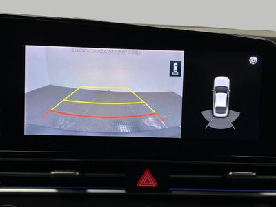 2021 Hyundai Elantra Limited IVT