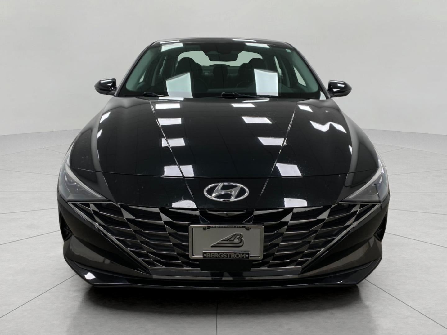 2021 Hyundai Elantra Limited IVT