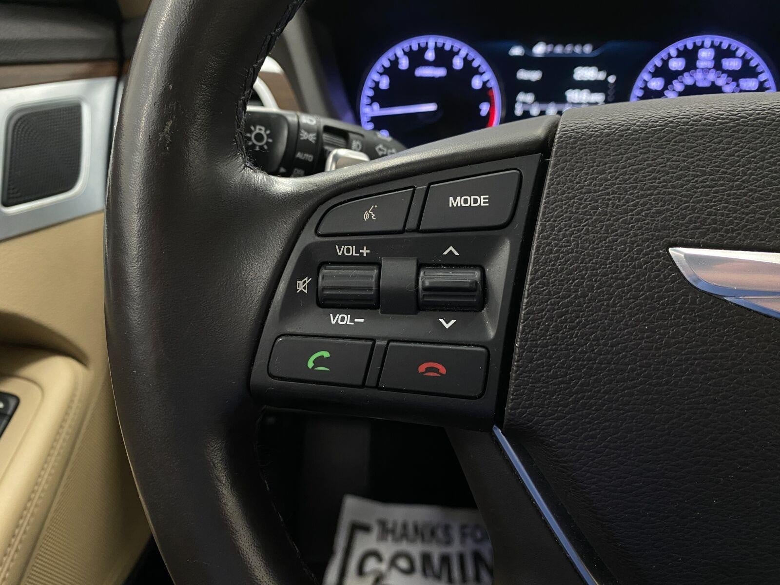 2016 Hyundai Genesis 4dr Sdn V6 3.8L AWD