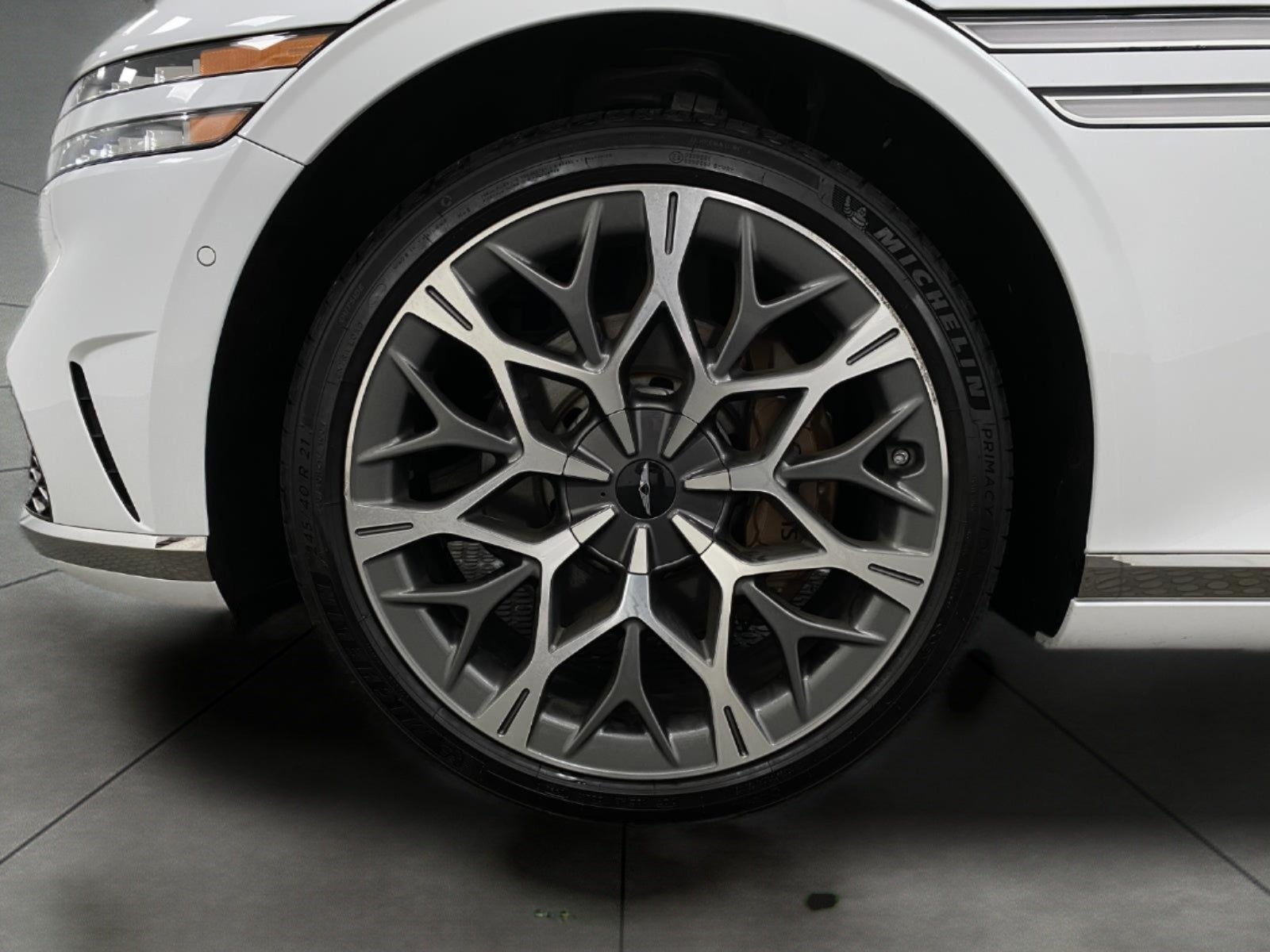 2025 Genesis G90 3.5T e-SC AWD