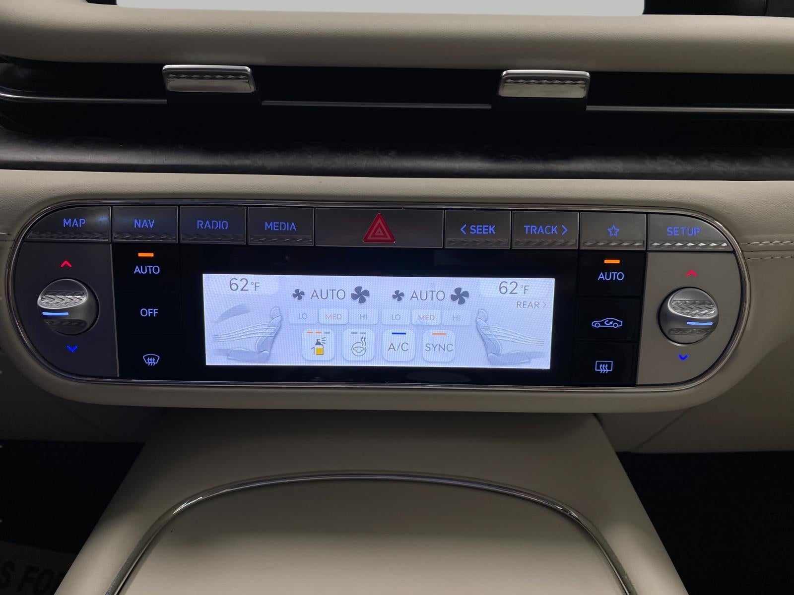 2025 Genesis G90 3.5T e-SC AWD