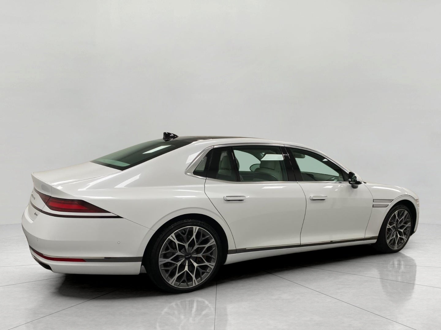2025 Genesis G90 3.5T e-SC AWD