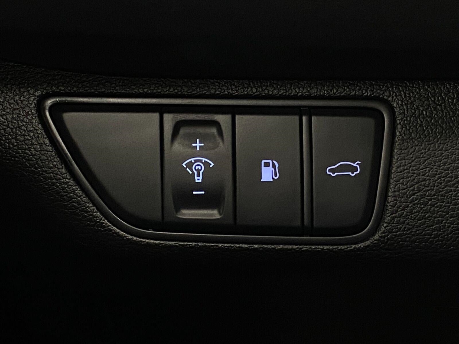 2025 Genesis G70 2.5T AWD