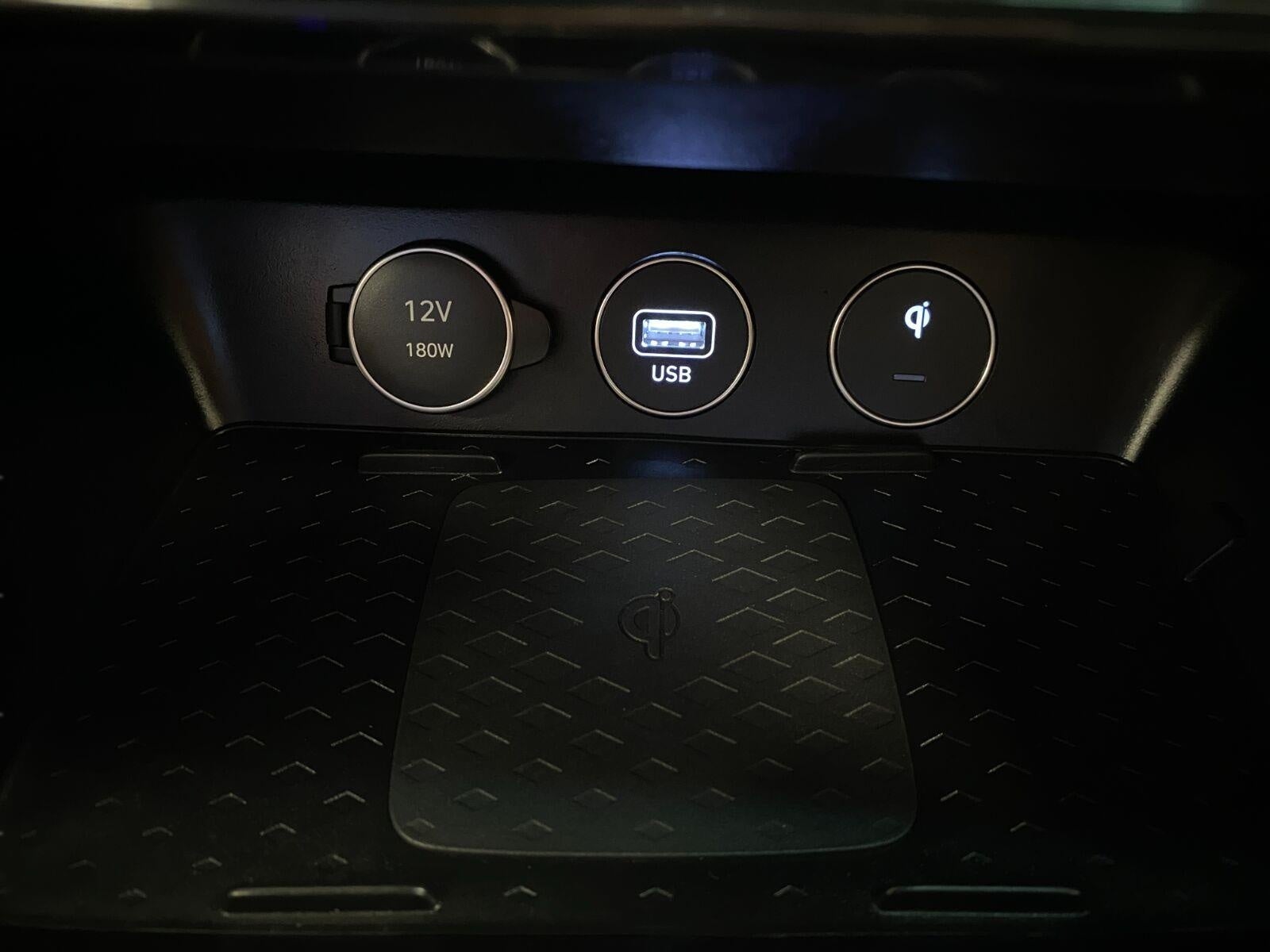 2025 Genesis G70 2.5T AWD