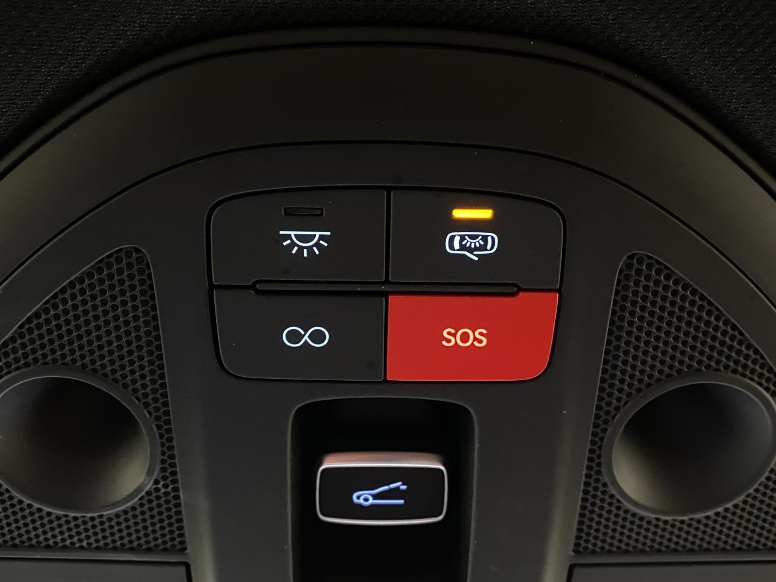 2025 Genesis G70 2.5T AWD