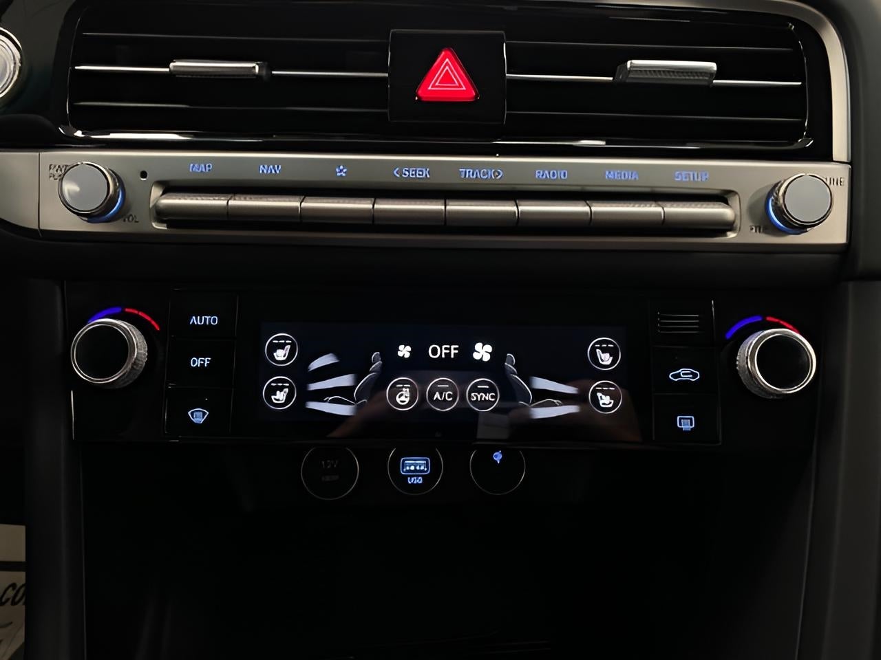 2026 Genesis G70 2.5T Prestige AWD