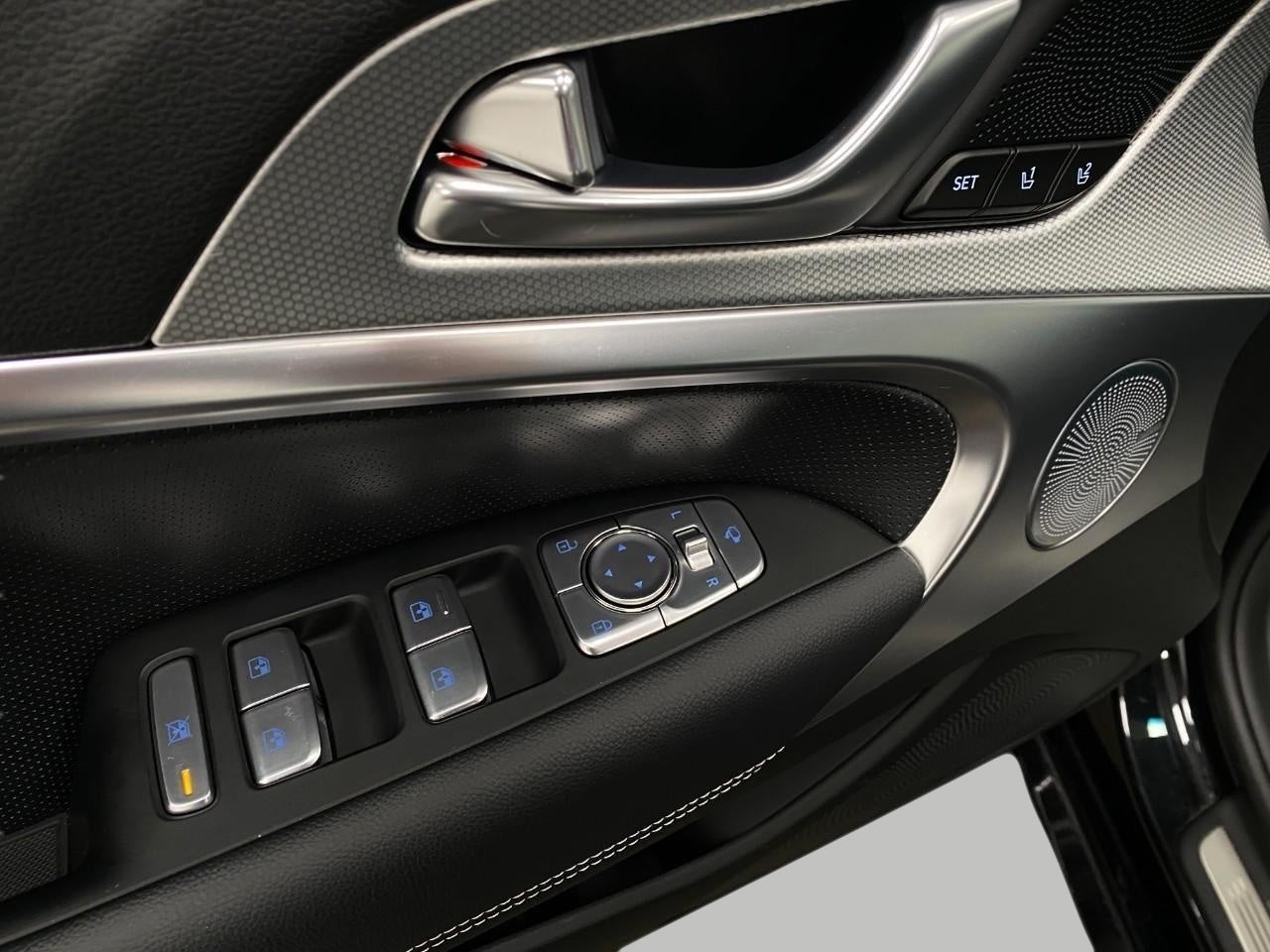 2026 Genesis G70 2.5T Prestige AWD