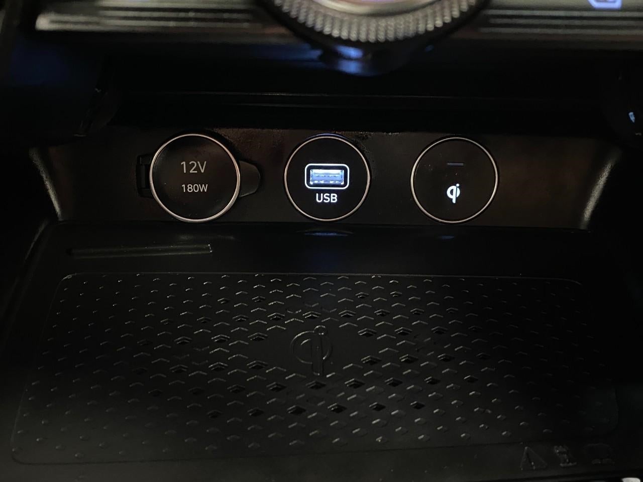 2023 Genesis G70 2.0T AWD