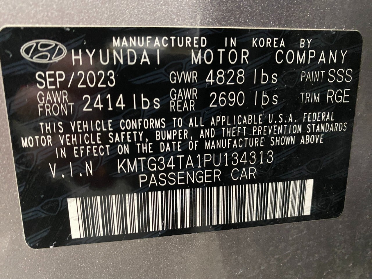 2023 Genesis G70 2.0T AWD