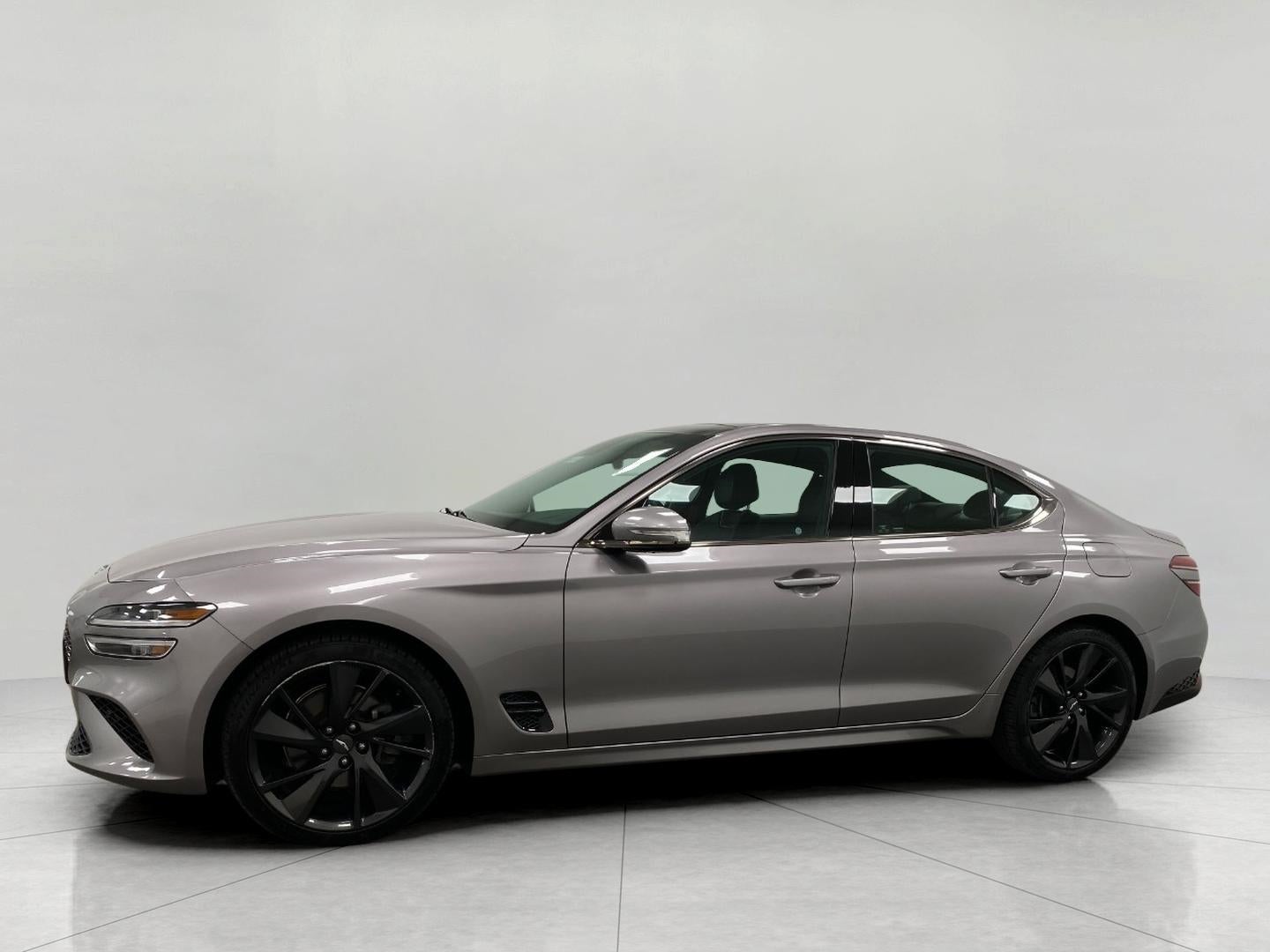 2023 Genesis G70 2.0T AWD