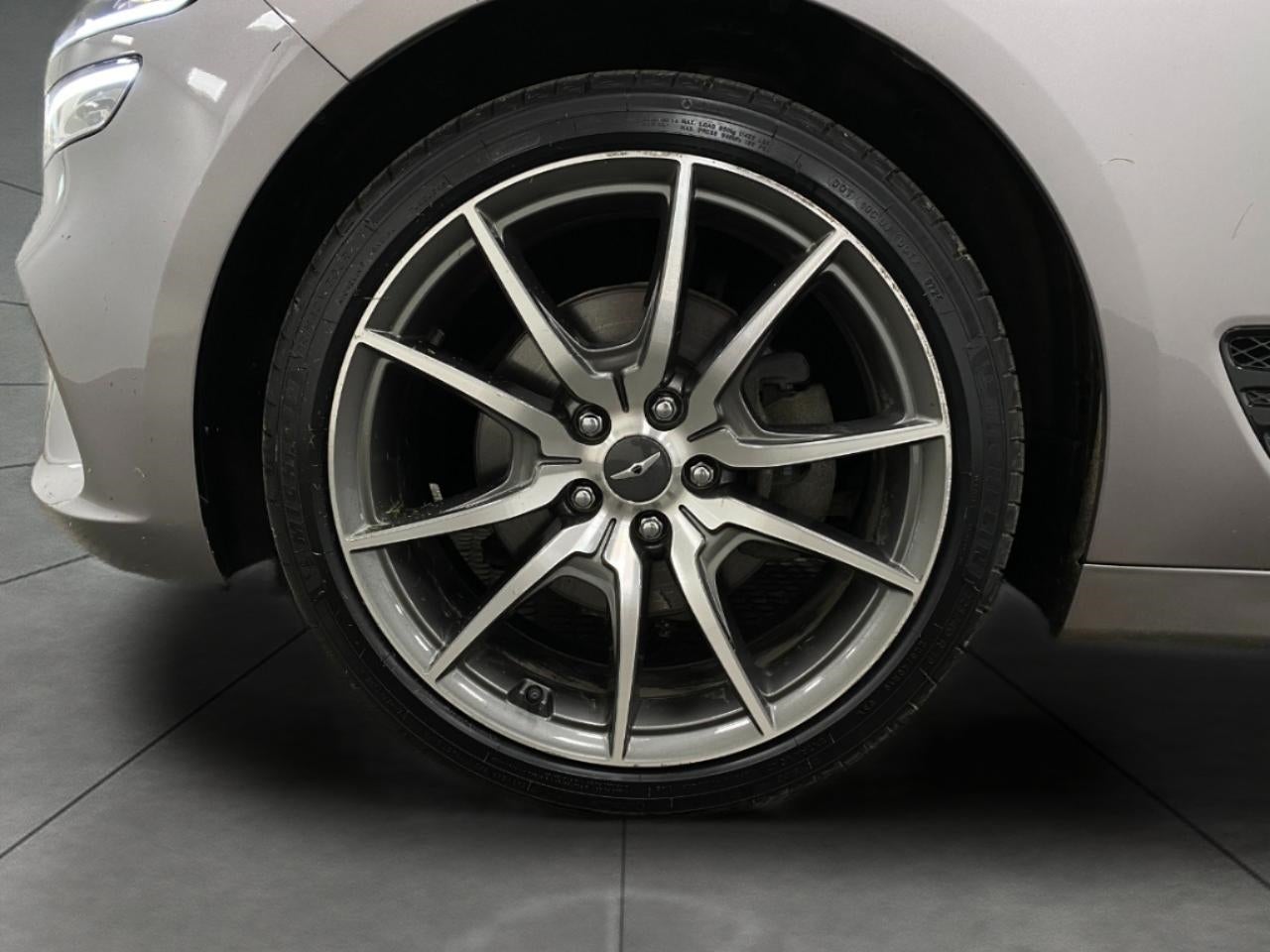2023 Genesis G70 2.0T AWD