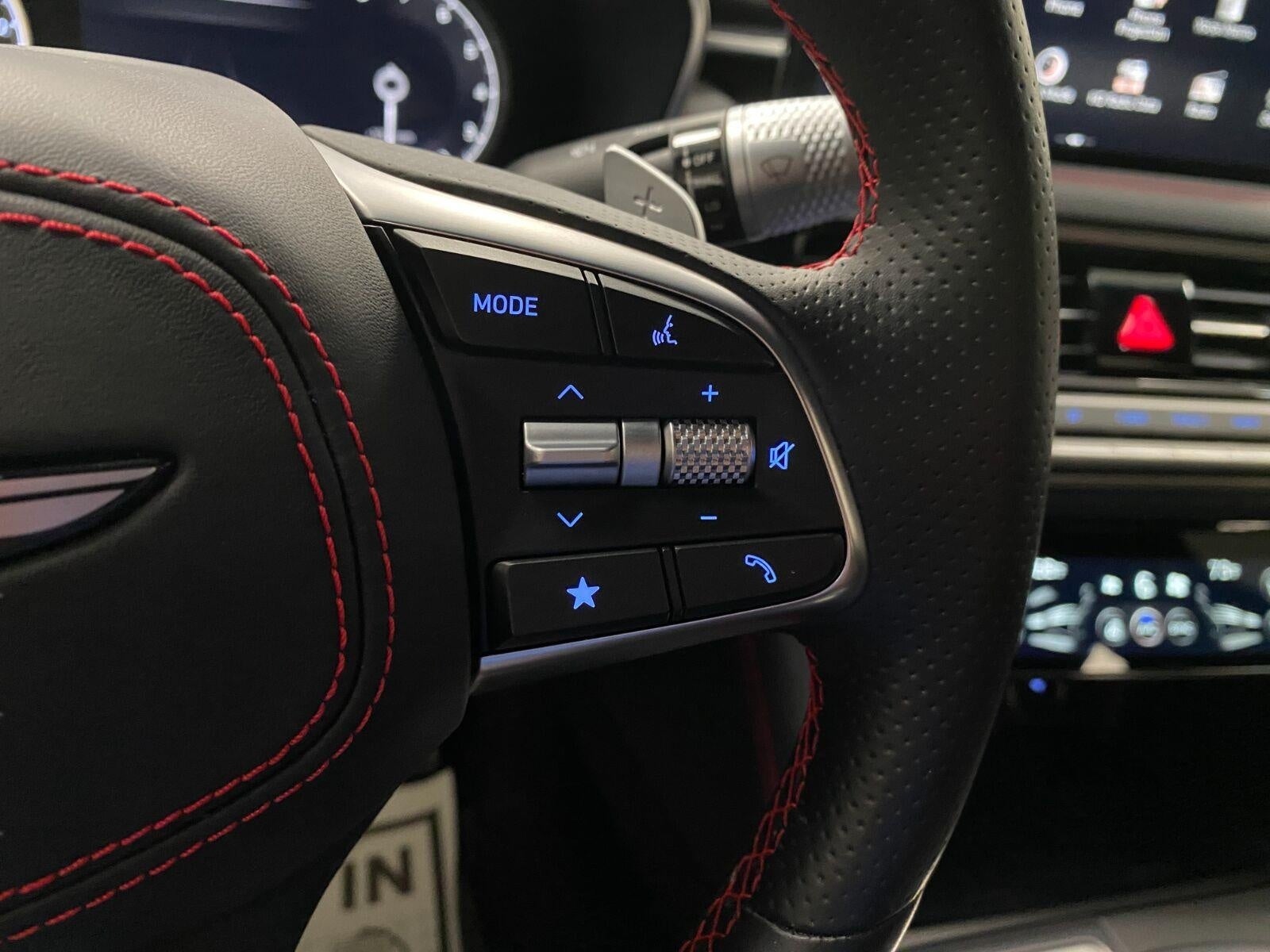 2025 Genesis G70 3.3T Sport Advanced AWD