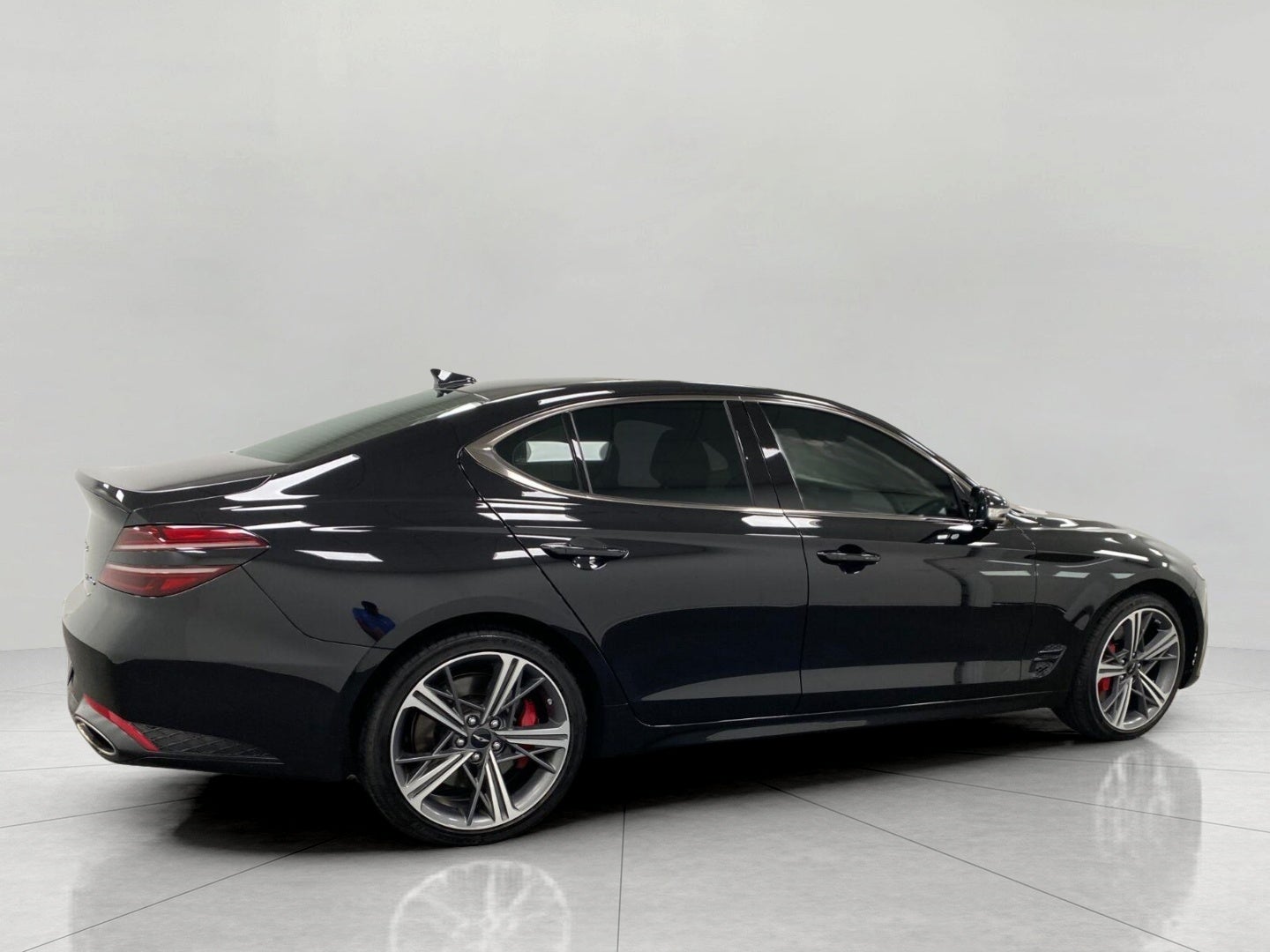 2025 Genesis G70 3.3T Sport Advanced AWD