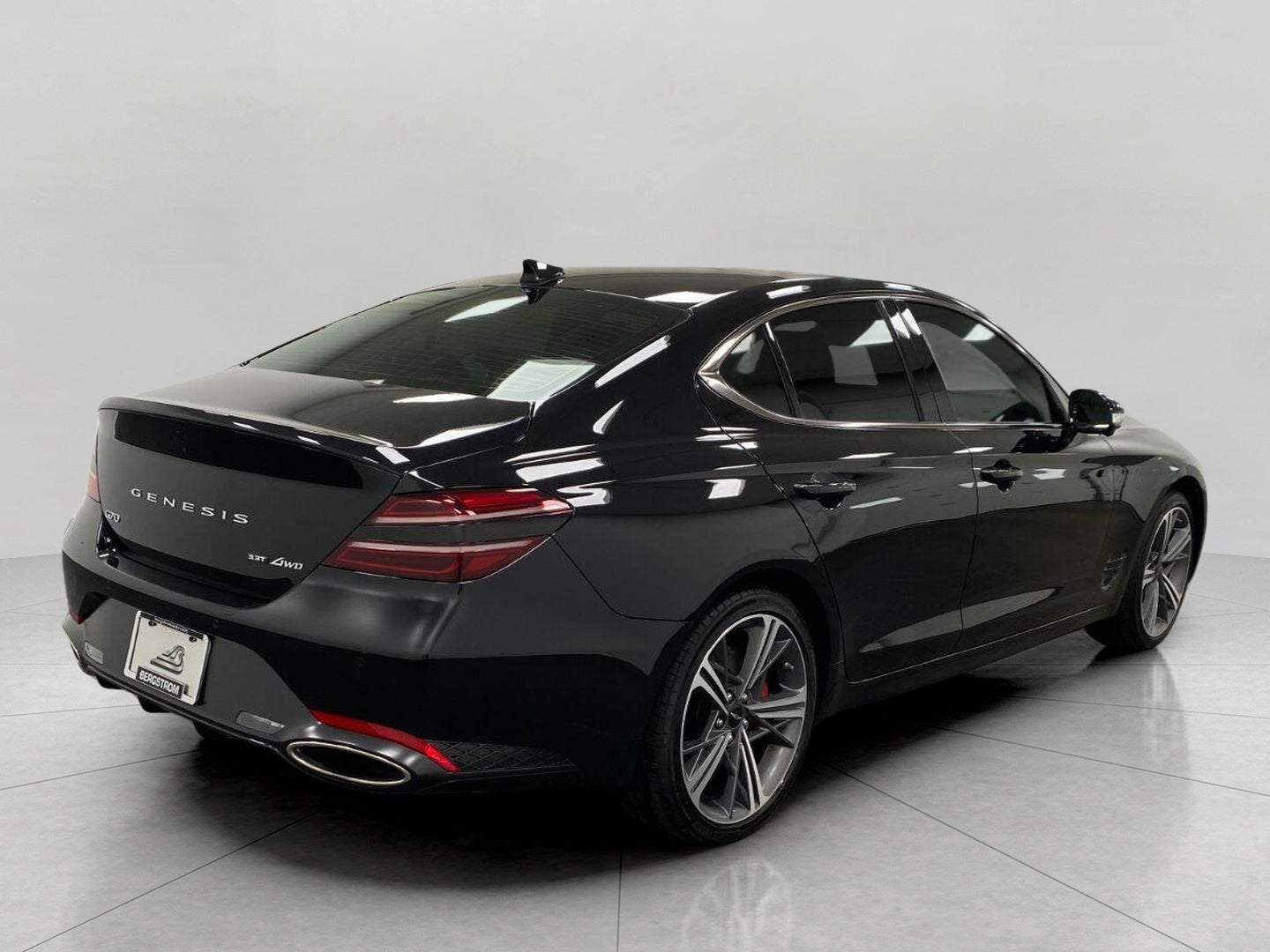 2025 Genesis G70 3.3T Sport Advanced AWD