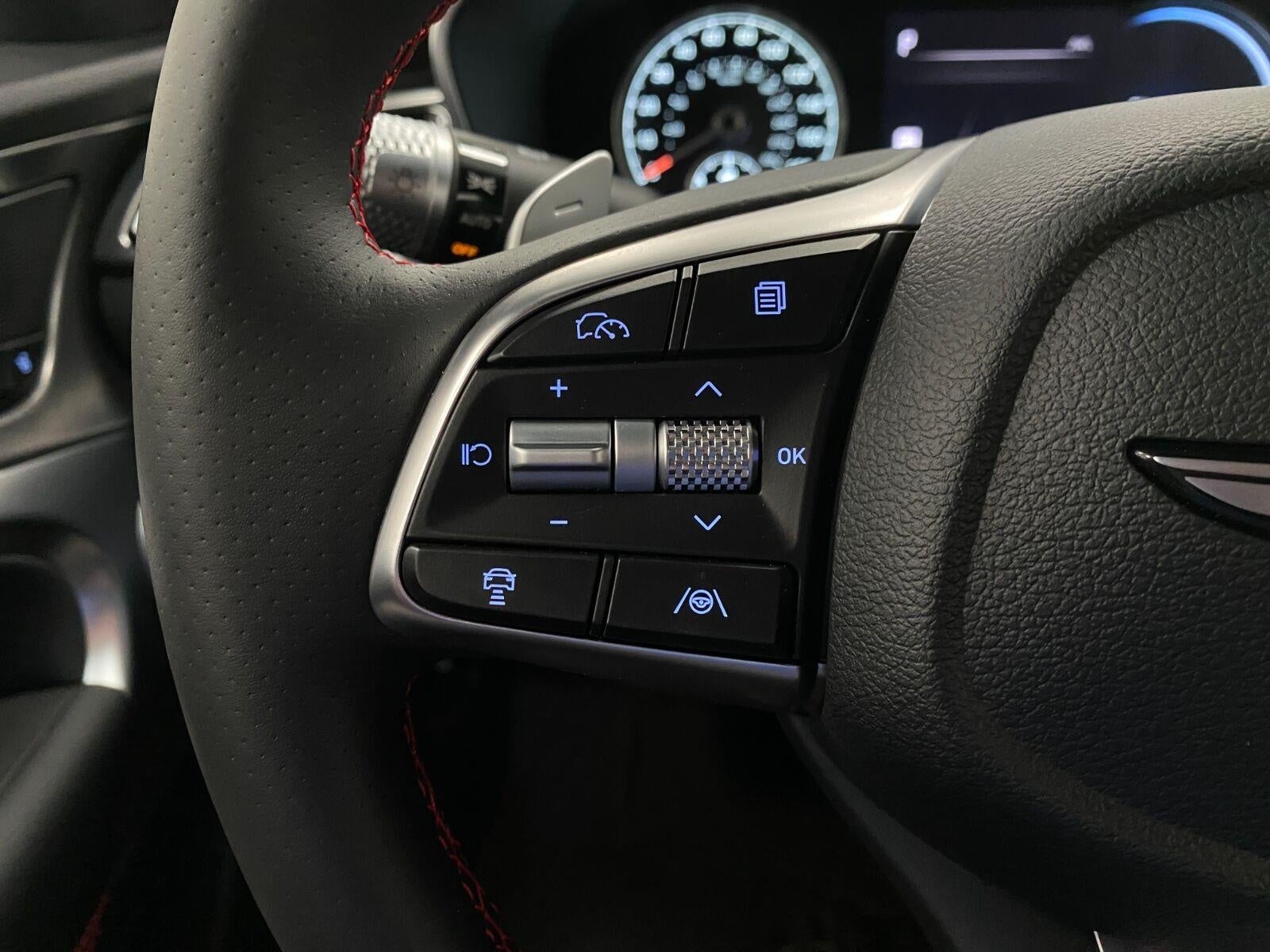 2026 Genesis G70 3.3T SPORT PRESTIGE