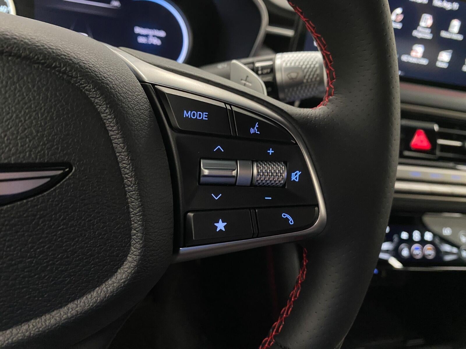 2026 Genesis G70 3.3T SPORT PRESTIGE
