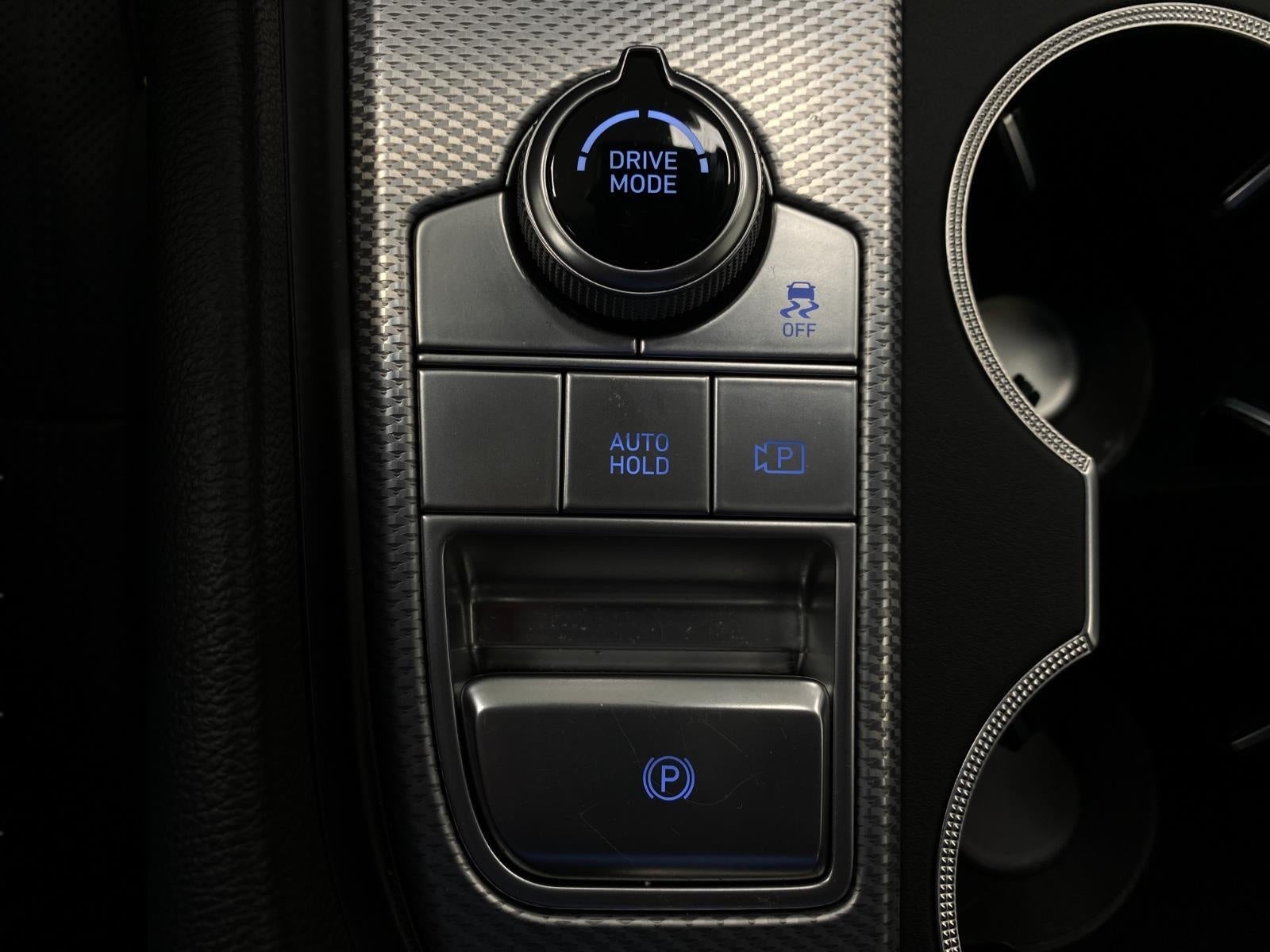 2023 Genesis G70 3.3T AWD