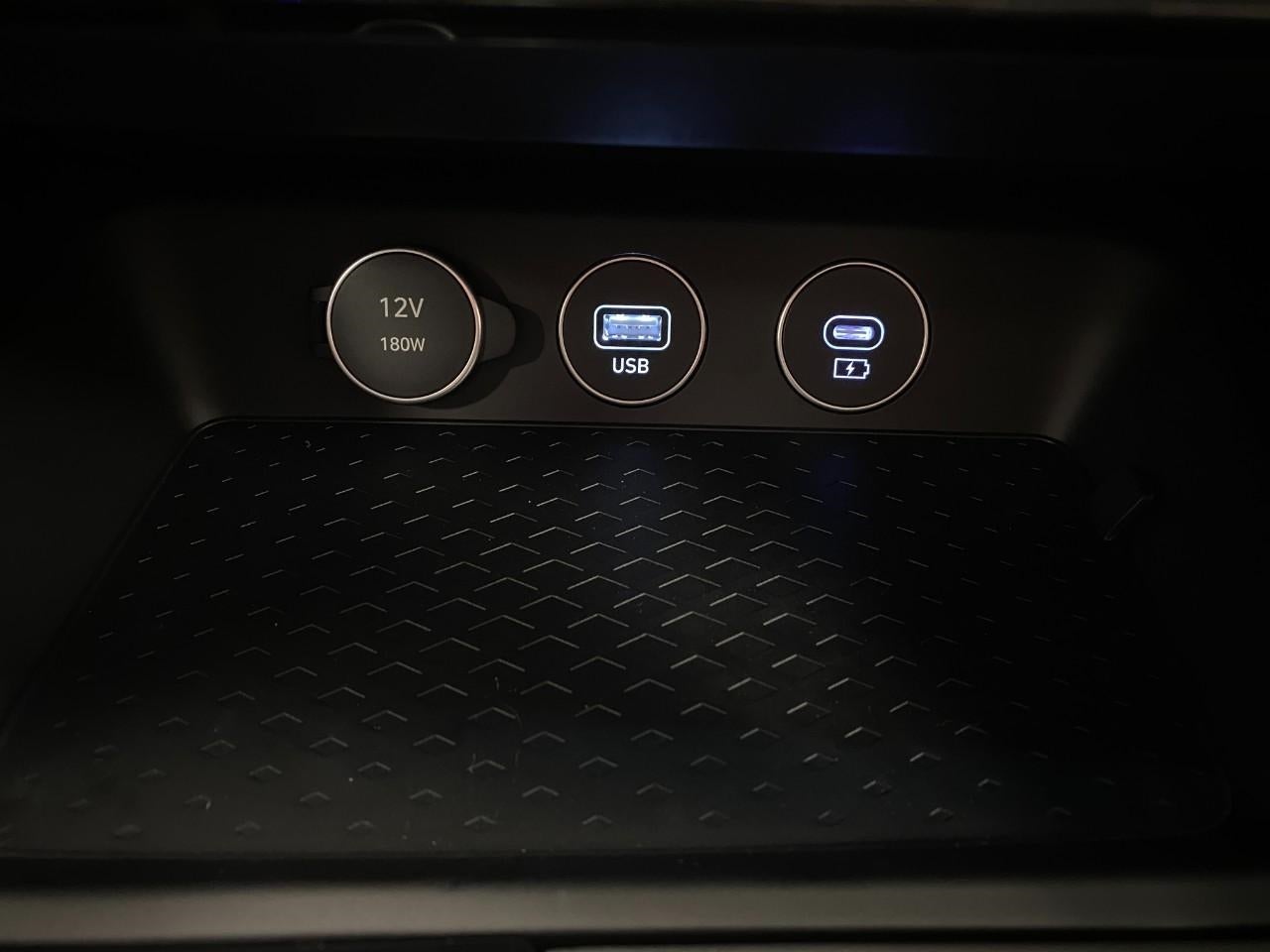 2026 Genesis G70 2.5T AWD