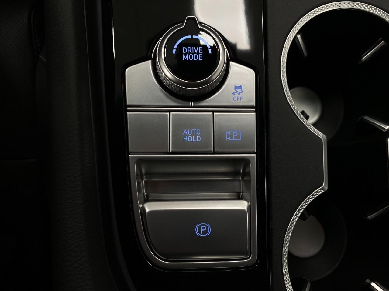 2026 Genesis G70 2.5T AWD