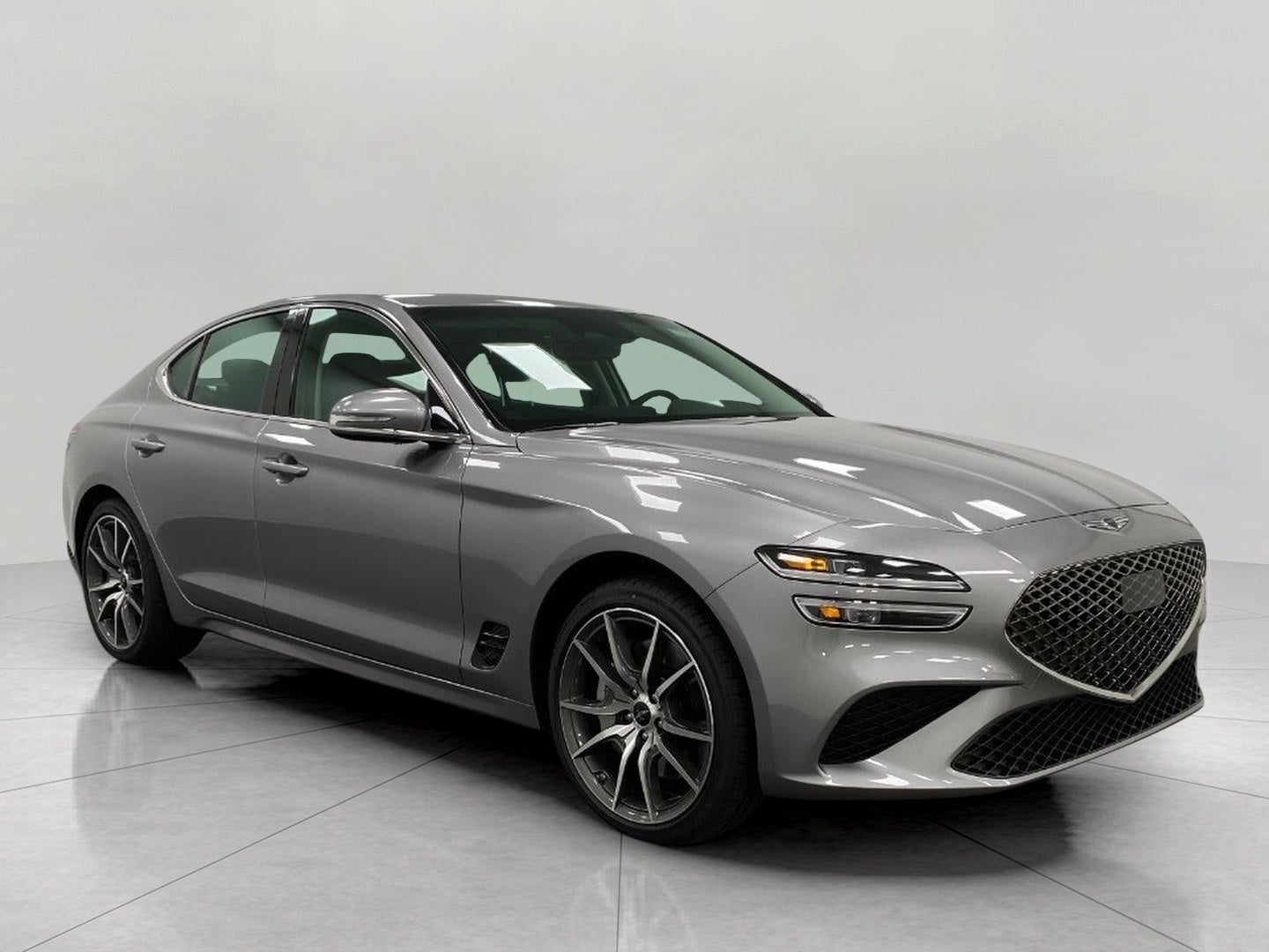 2026 GENESIS G70 Standard - Photo 34