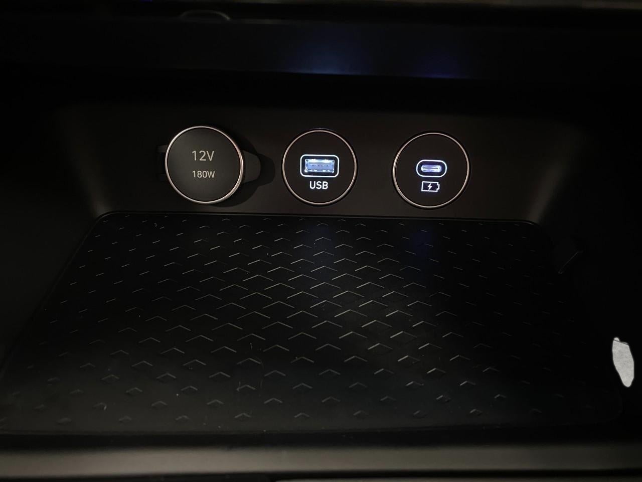 2026 GENESIS G70 Standard - Photo 59