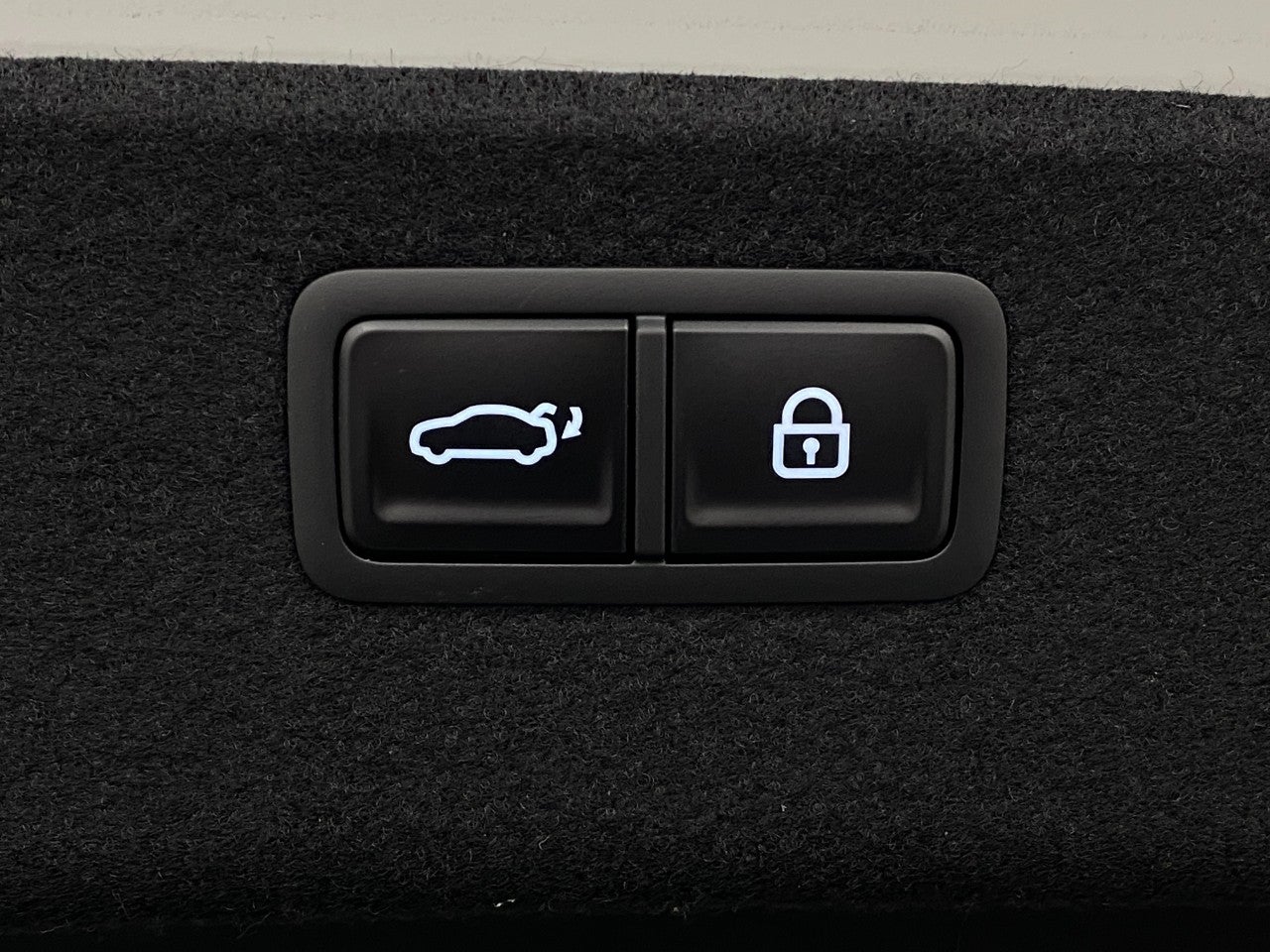 2026 Genesis G80 3.5T Prestige Black AWD