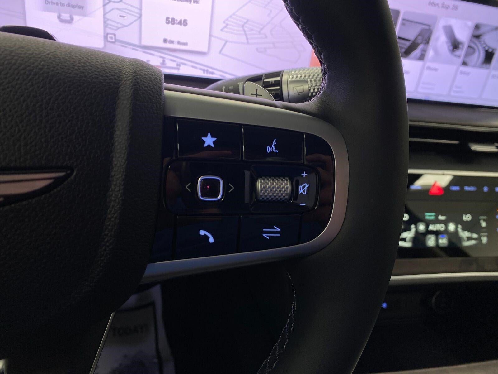 2027 Genesis GV80 2.5T ADVANCED
