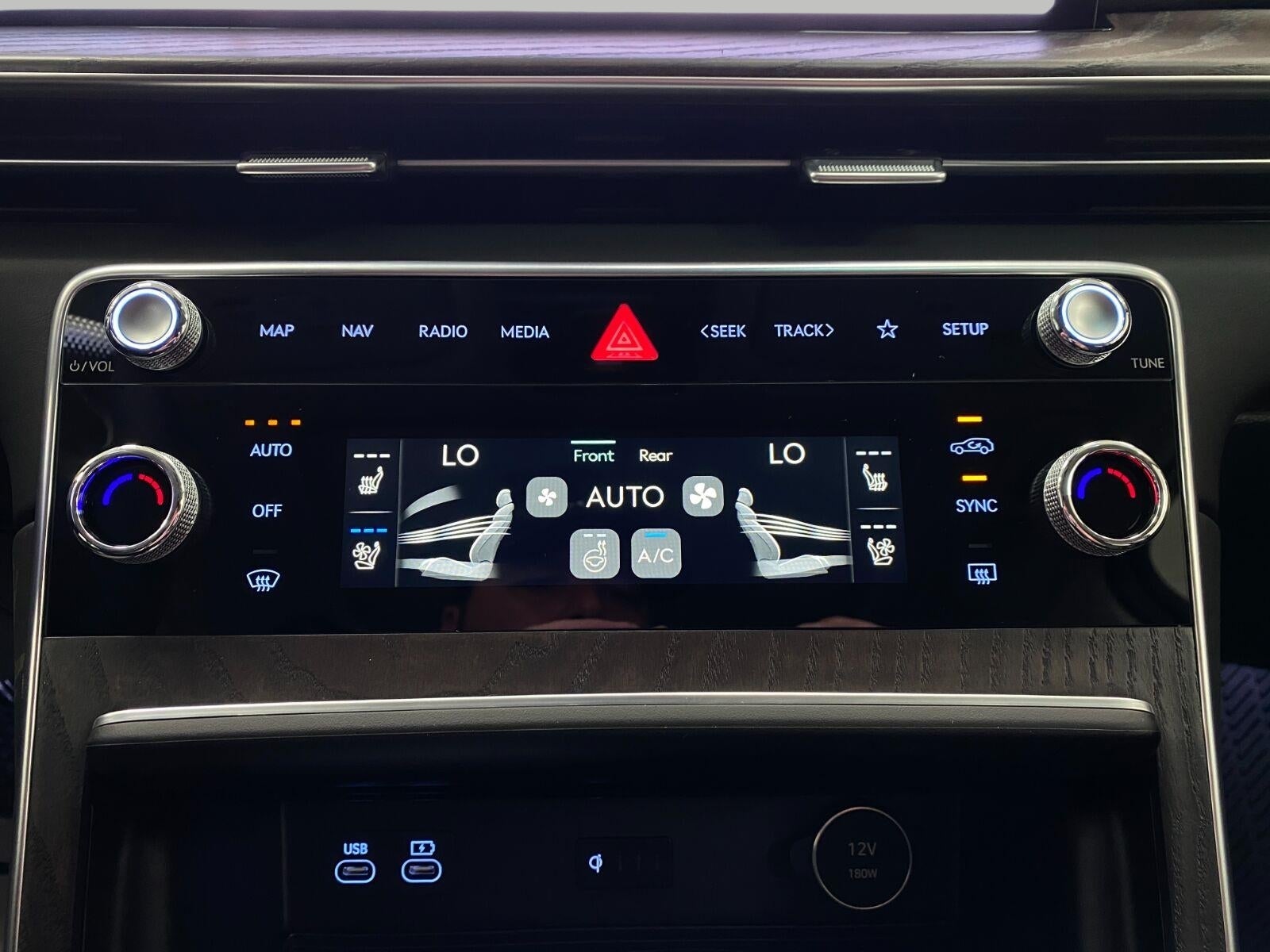 2027 Genesis GV80 2.5T Advanced AWD