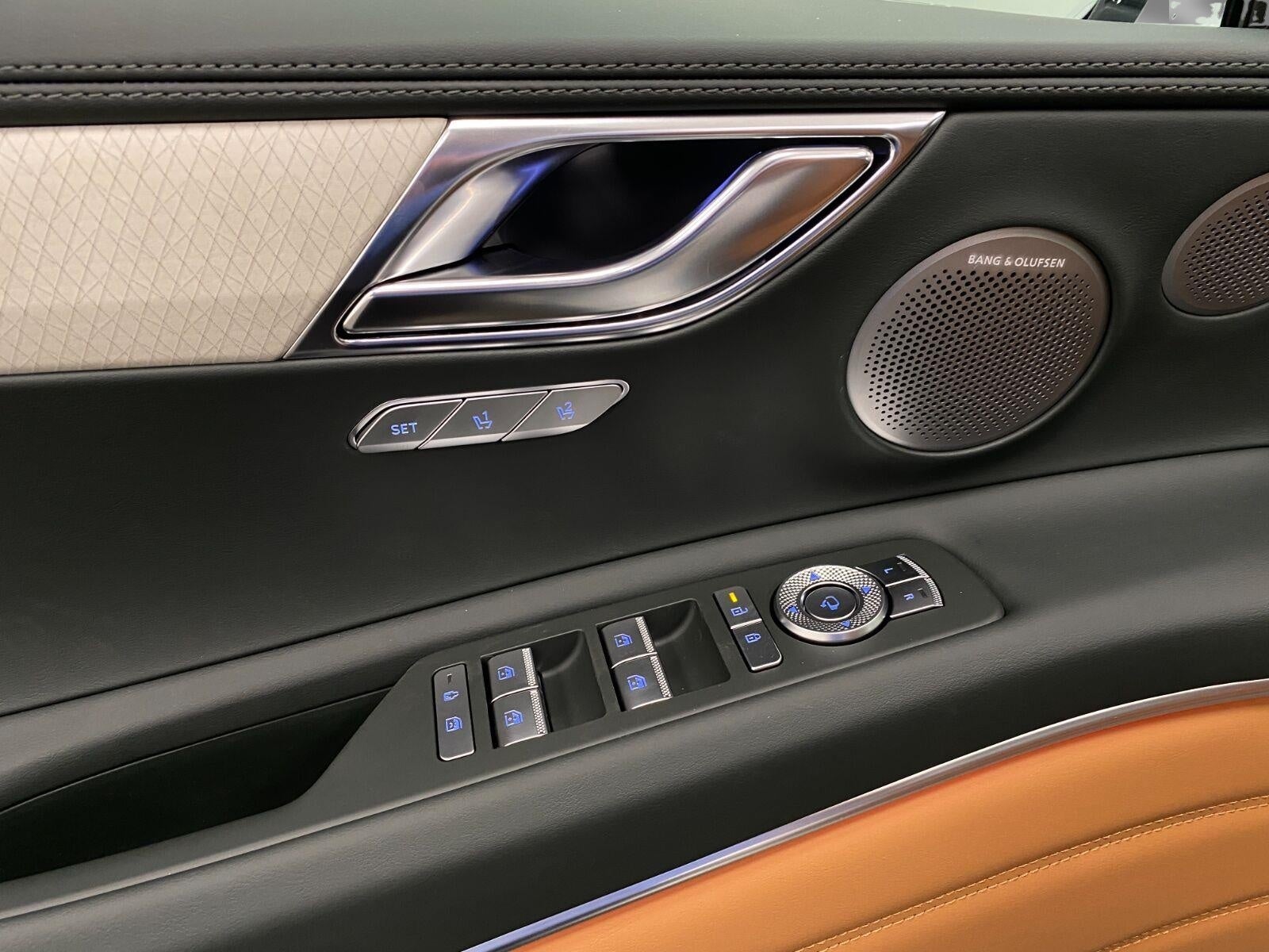 2027 Genesis GV80 2.5T Advanced AWD