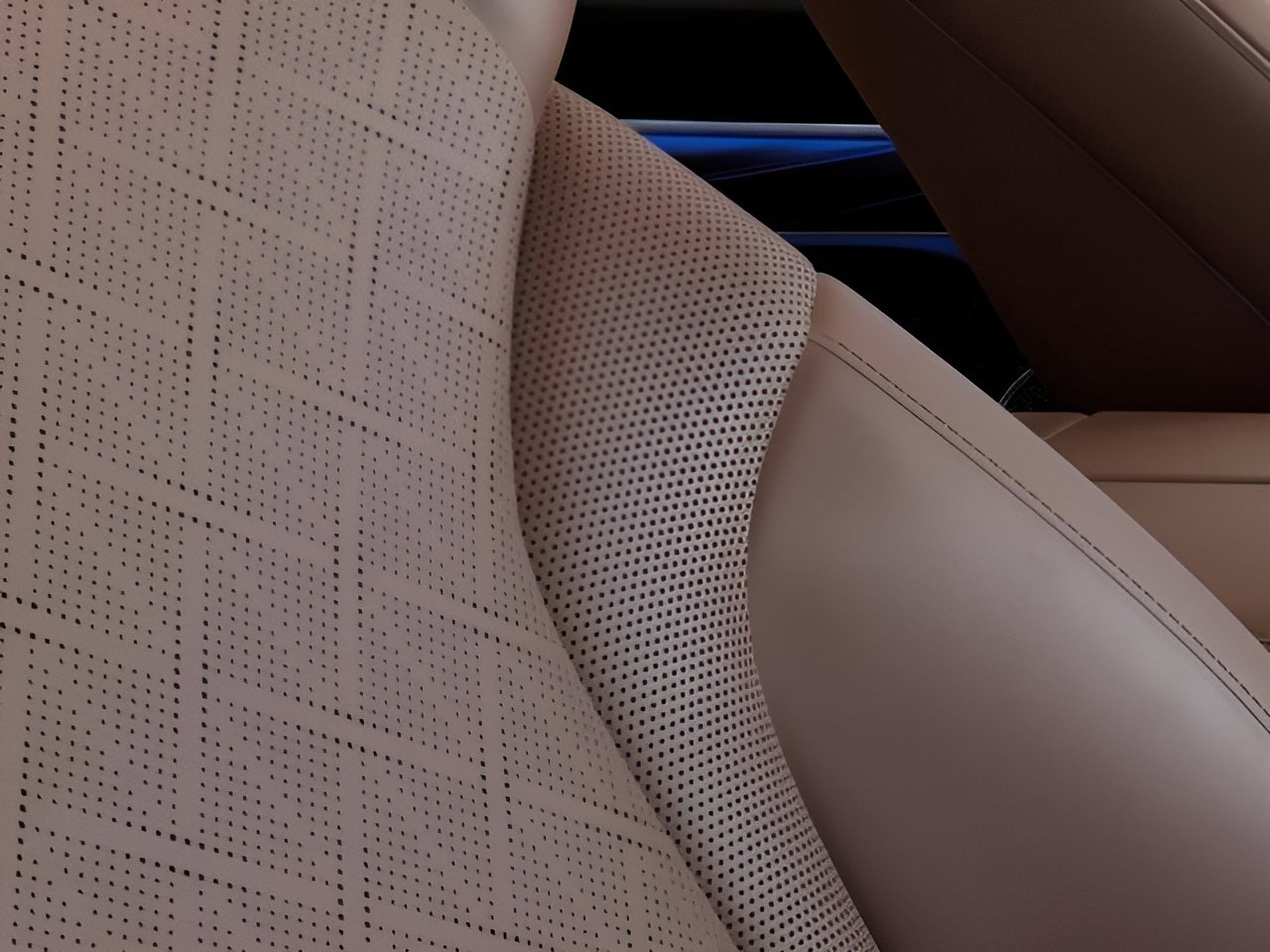 2027 Genesis GV80 2.5T Prestige AWD