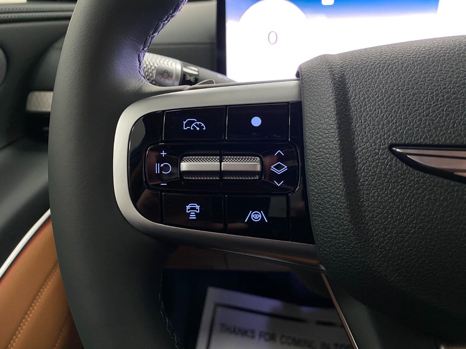 2027 Genesis GV80 2.5T Prestige AWD