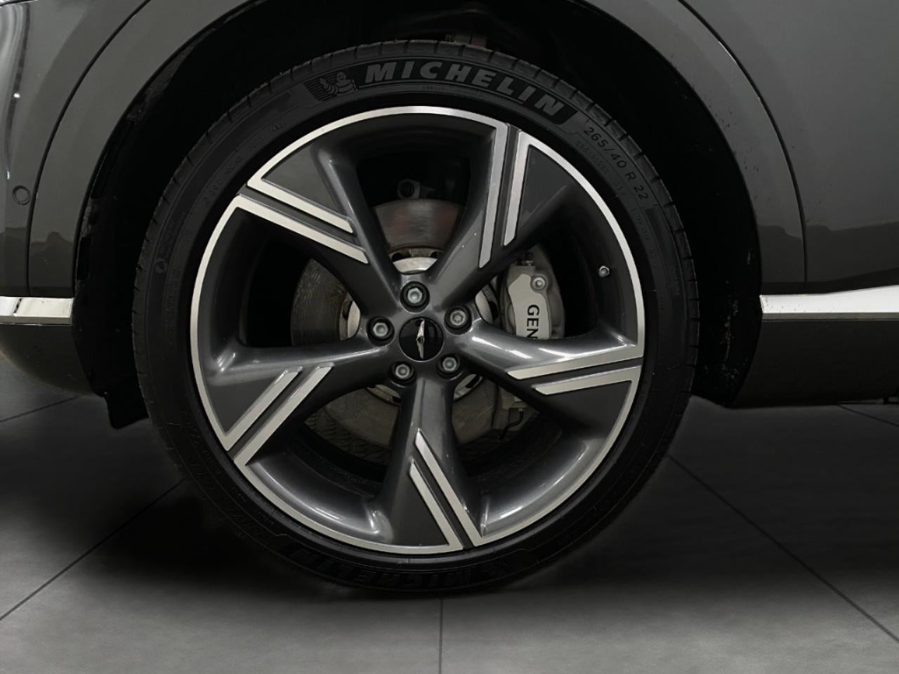 2025 Genesis GV80 2.5T Prestige AWD