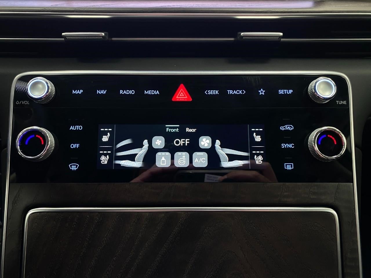 2025 Genesis GV80 2.5T Prestige AWD