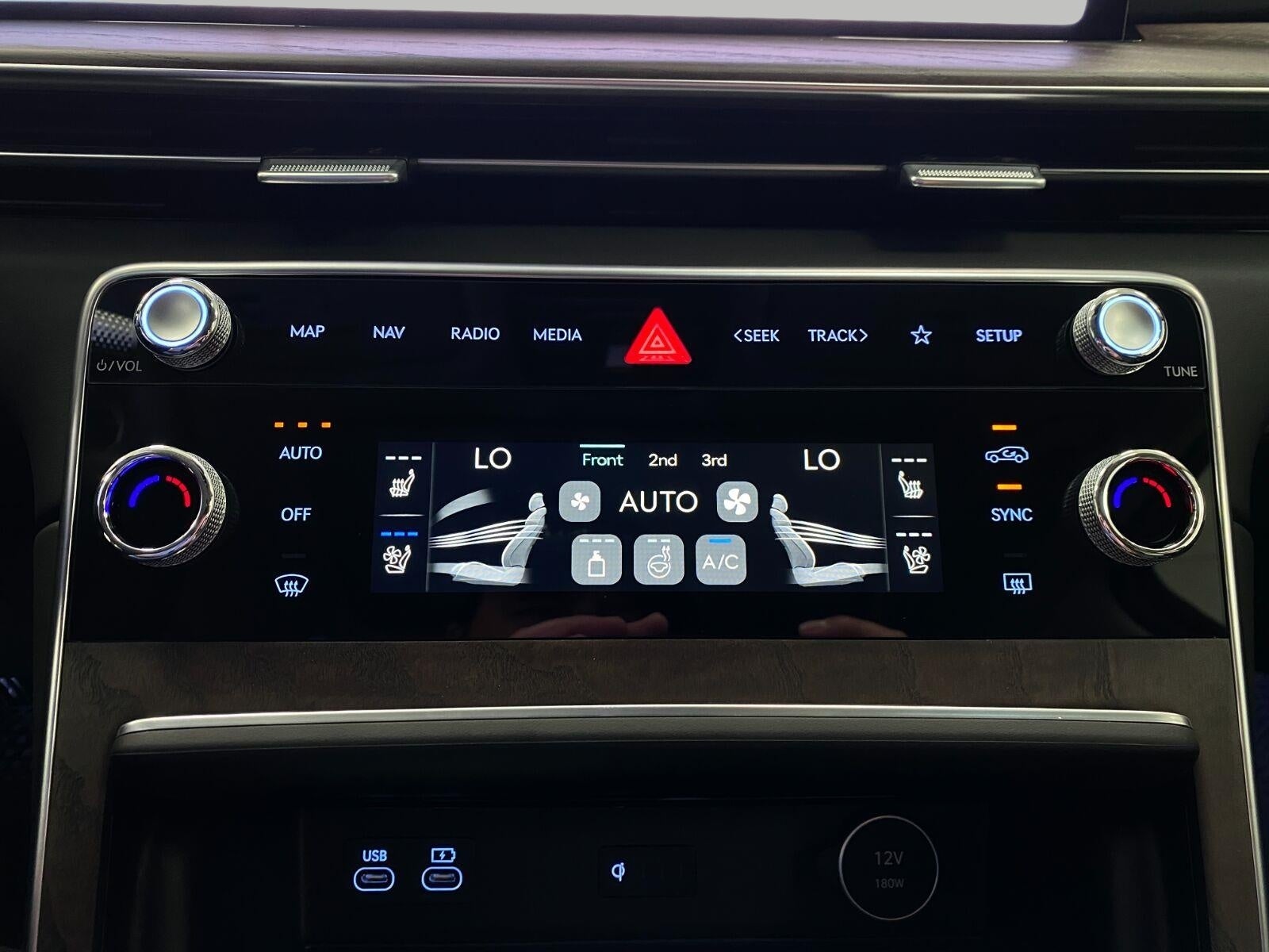 2027 Genesis GV80 2.5T Prestige AWD