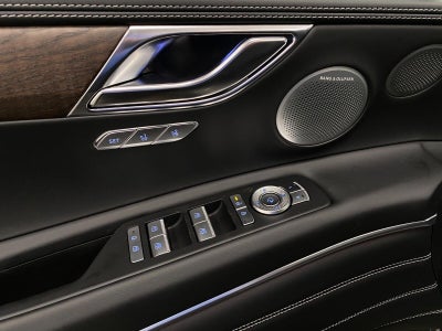 2027 Genesis GV80 2.5T Prestige AWD
