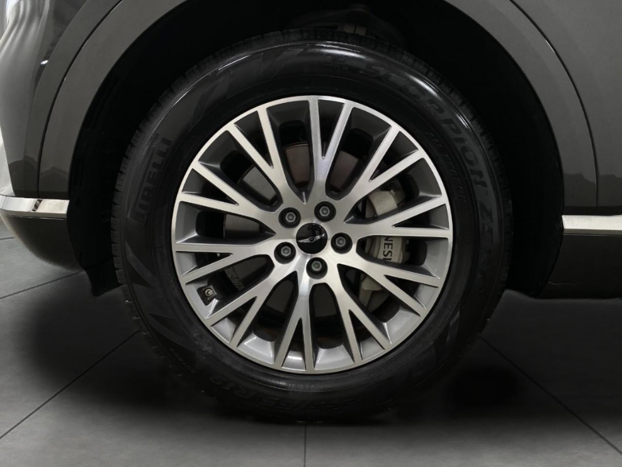 2025 Genesis GV80 2.5T Standard AWD