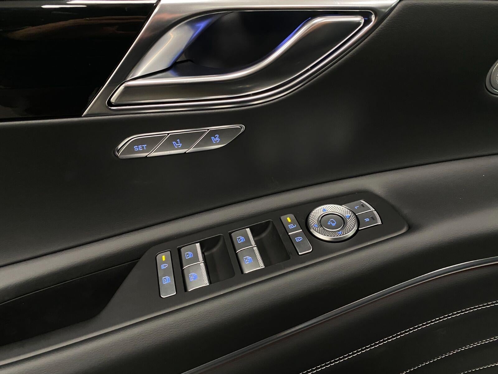 2027 Genesis GV80 2.5T AWD