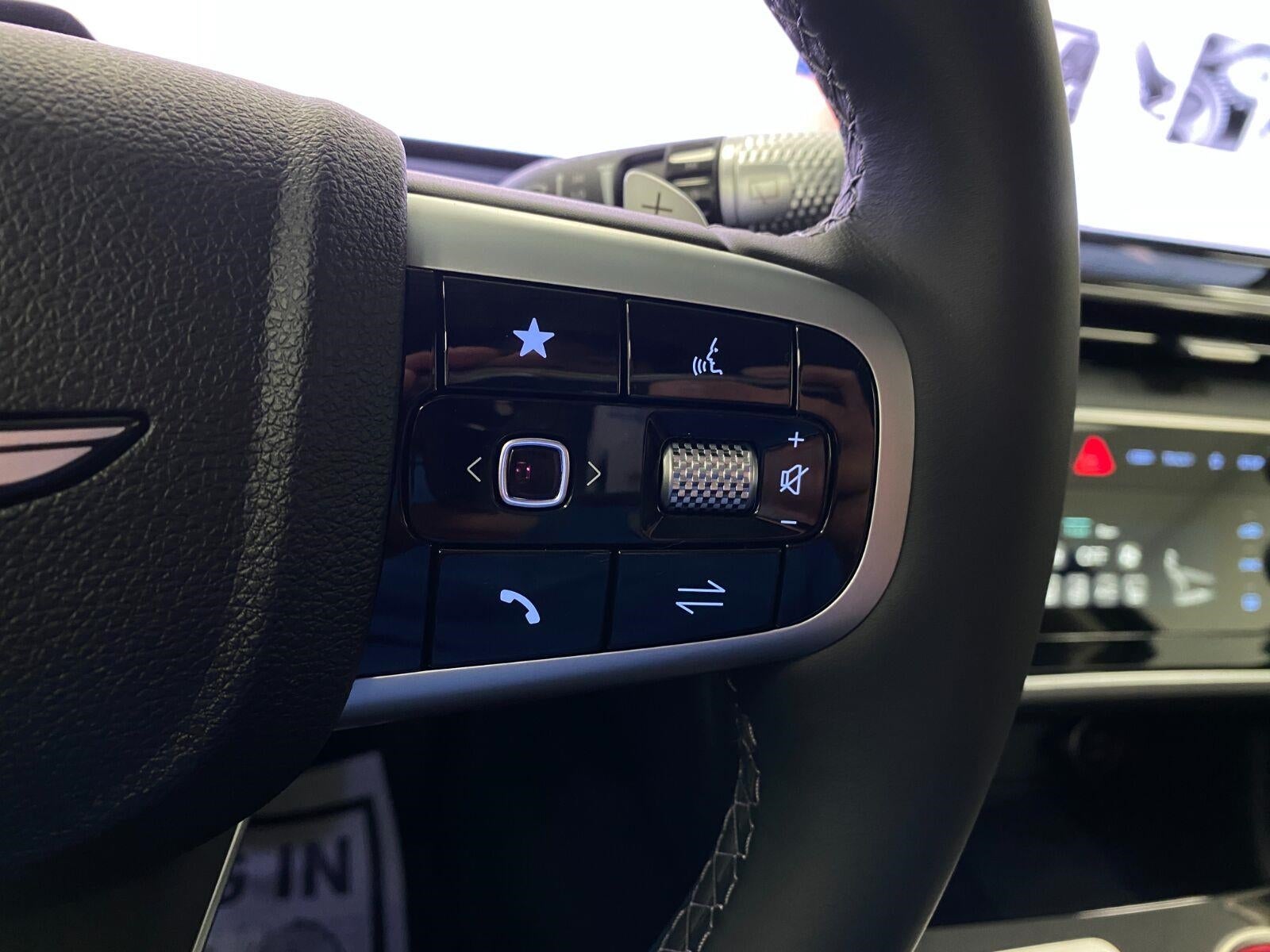 2027 Genesis GV80 2.5T