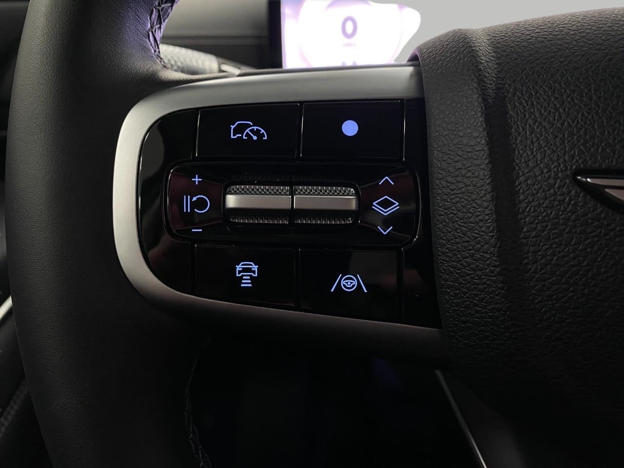 2025 Genesis GV80 2.5T Standard AWD