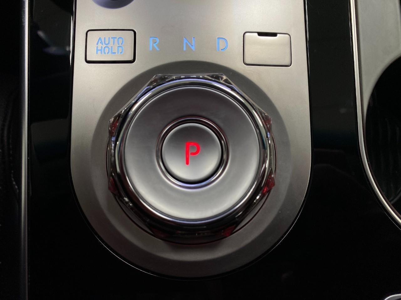 2025 Genesis GV80 2.5T Standard AWD