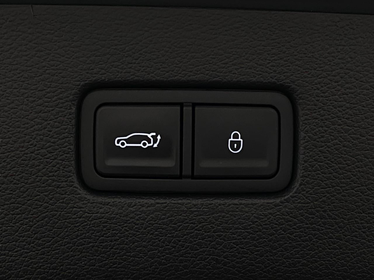 2025 Genesis GV80 2.5T Standard AWD